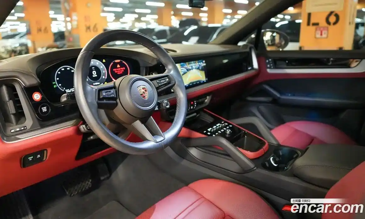 Porsche Cayenne 2024 3.0 Автомат в Москве № 197166, фото 13