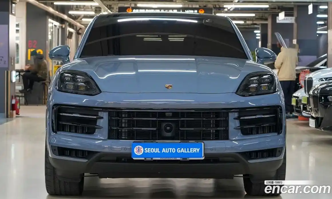 Porsche Cayenne 2024 3.0 Автомат в Москве № 197166, фото 3