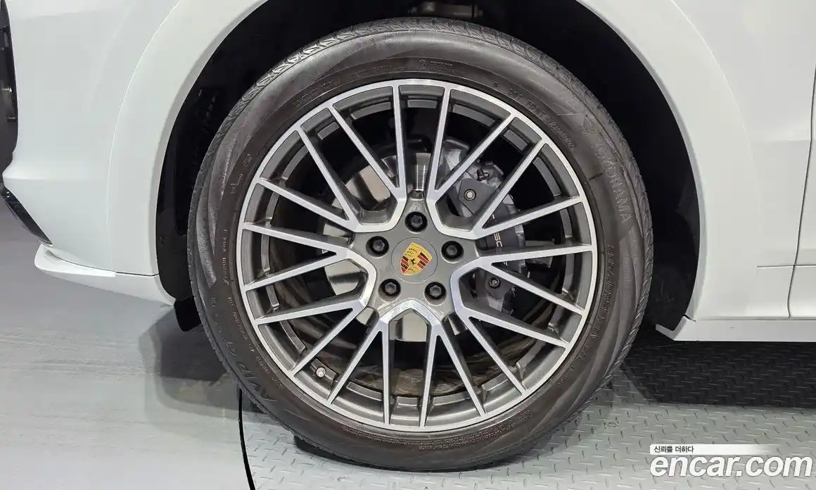 Porsche Cayenne 2021 3.0 Автомат в Москве № 197397, фото 19