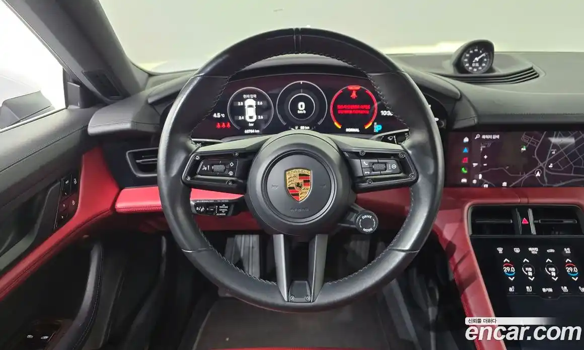 Porsche Taycan 2021 0.1 Автомат в Москве № 197500, фото 17