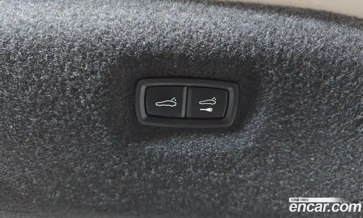 Porsche Taycan 2021 0.1 Автомат в Москве № 197500, фото 9