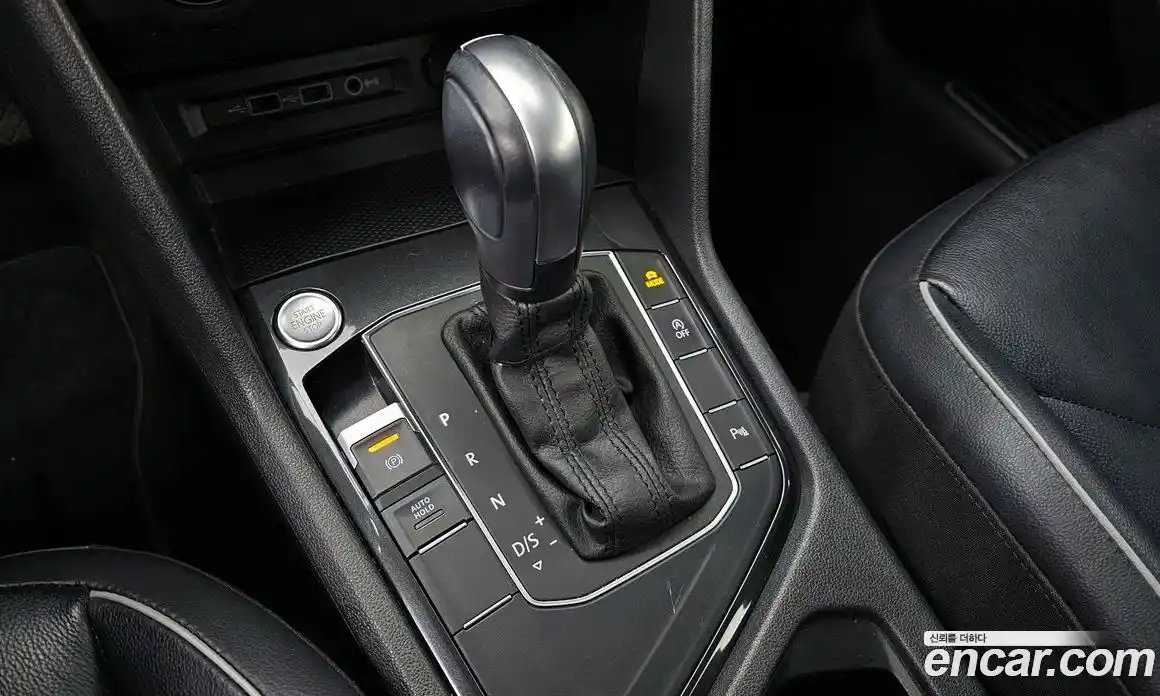 Volkswagen Tiguan 2020 2.0 Автомат в Москве № 199246, фото 9