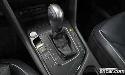 Volkswagen Tiguan 2020 2.0 Автомат в Москве № 199246, миниатюра 9