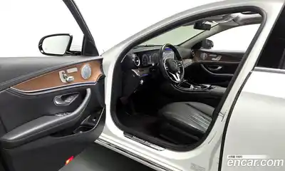 Mercedes-Benz E-Class, 2019