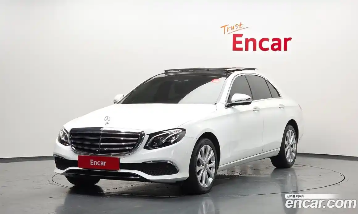 Mercedes-Benz E-Class 2019 2.0 Автомат в Москве № 211966, фото 17