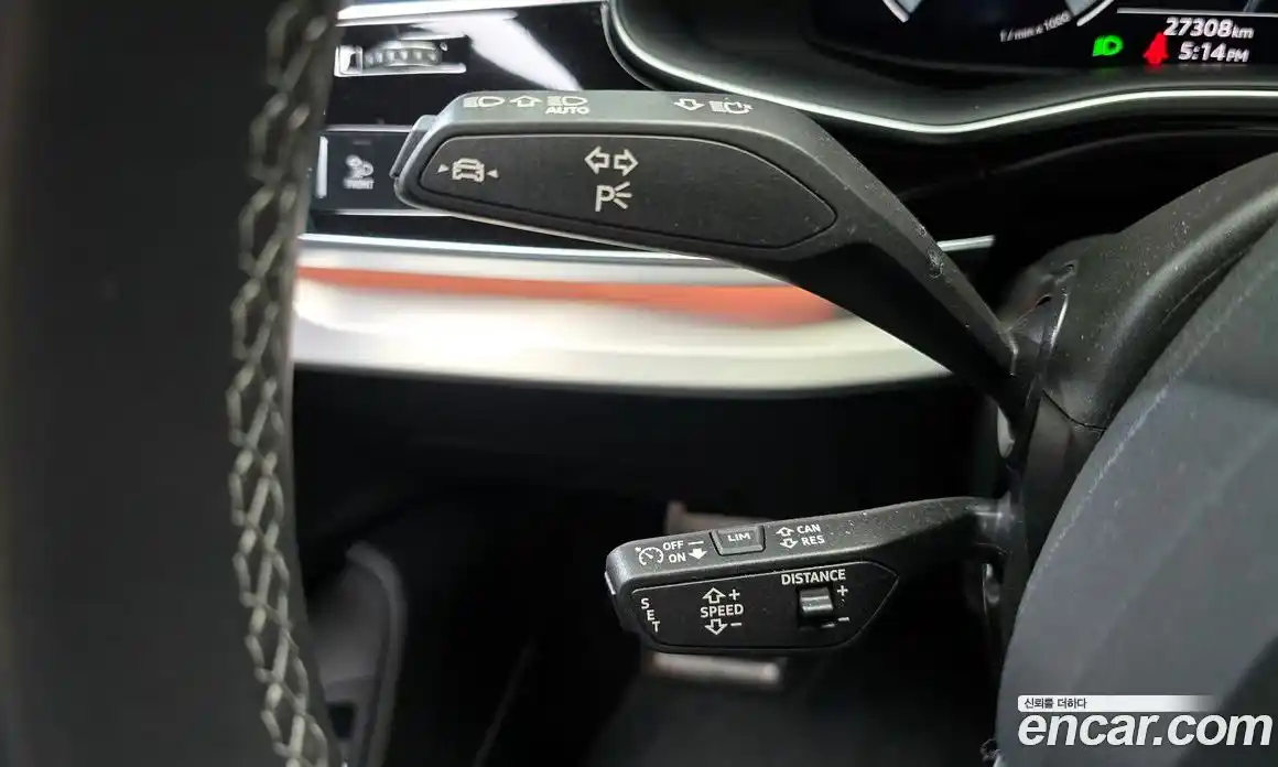 Audi Q8 2023 3.0 Автомат в Москве № 212302, фото 17