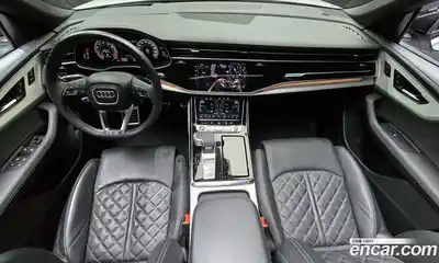 Audi Q8 2023 3.0 Автомат в Москве № 212302, миниатюра 7
