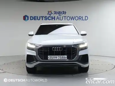 Audi Q8 2020 3.0 Автомат в Москве № 212344, миниатюра 3