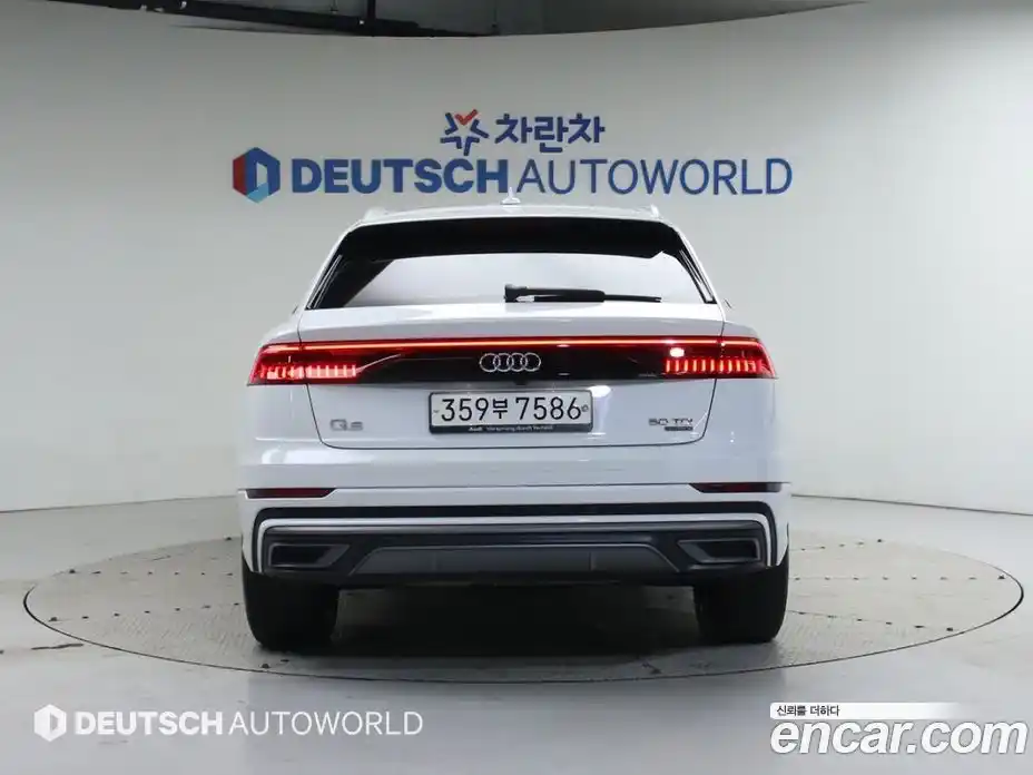 Audi Q8 2020 3.0 Автомат в Москве № 212344, фото 4