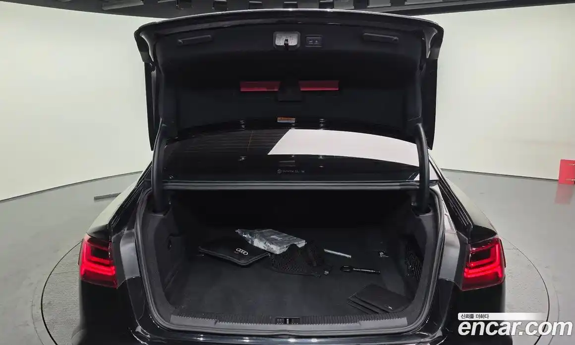 Audi A6 2018 2.0 Автомат в Москве № 212388, фото 14