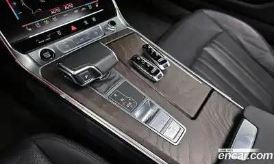 Audi A6 2023 2.0 Автомат в Москве № 212465, миниатюра 11