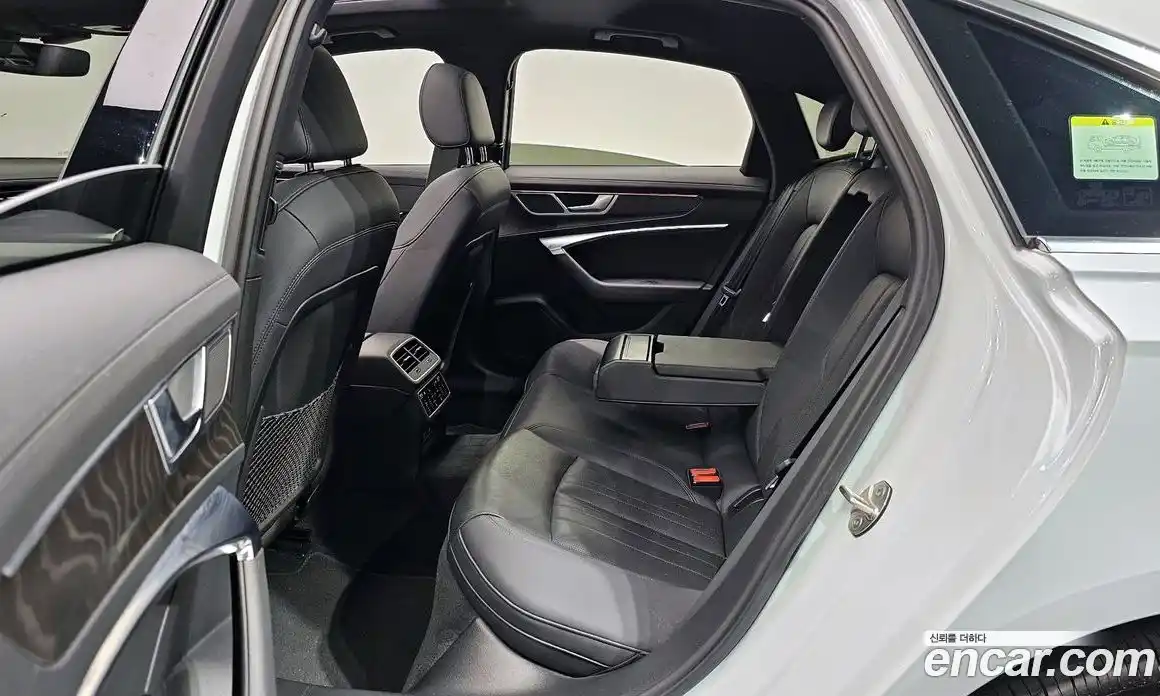 Audi A6 2023 2.0 Автомат в Москве № 212465, фото 7