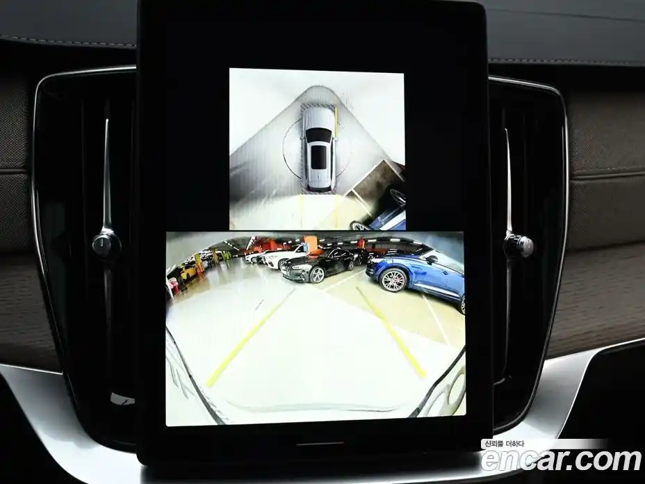 Volvo XC90 2026 2.0 Автомат в Москве № 212777, фото 15