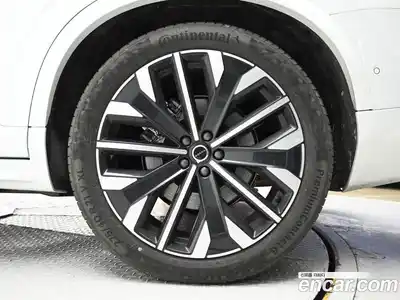 Volvo XC90 2026 2.0 Автомат в Москве № 212777, миниатюра 5