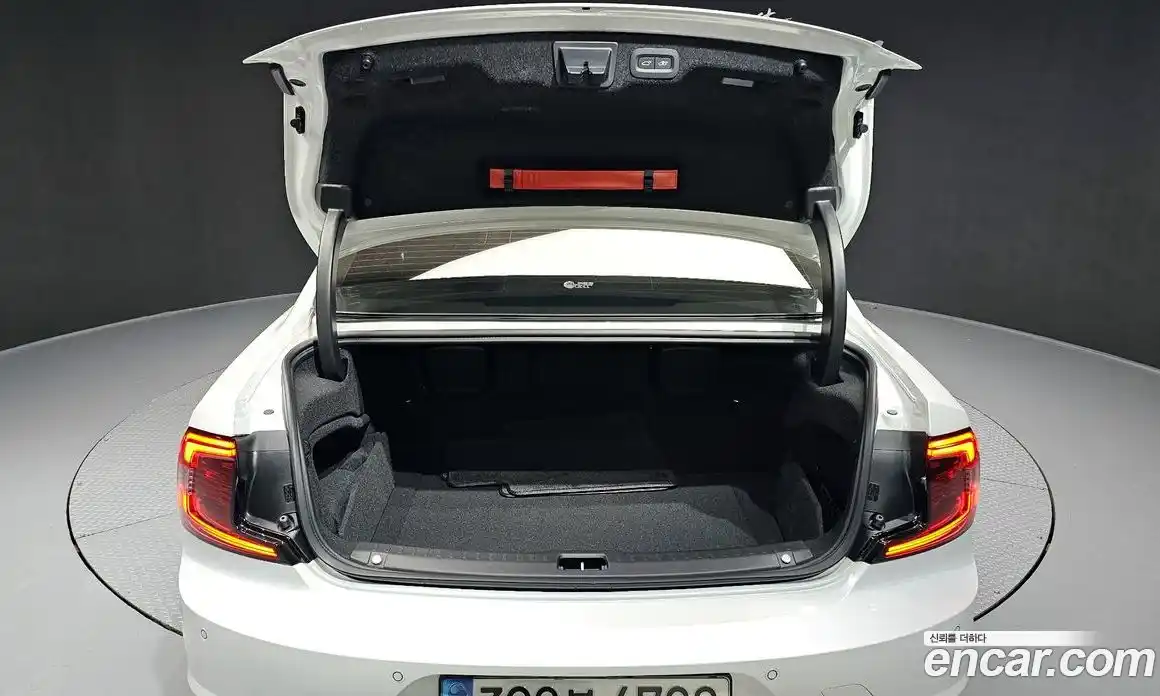 Volvo S90 2023 2.0 Автомат в Москве № 212896, фото 9