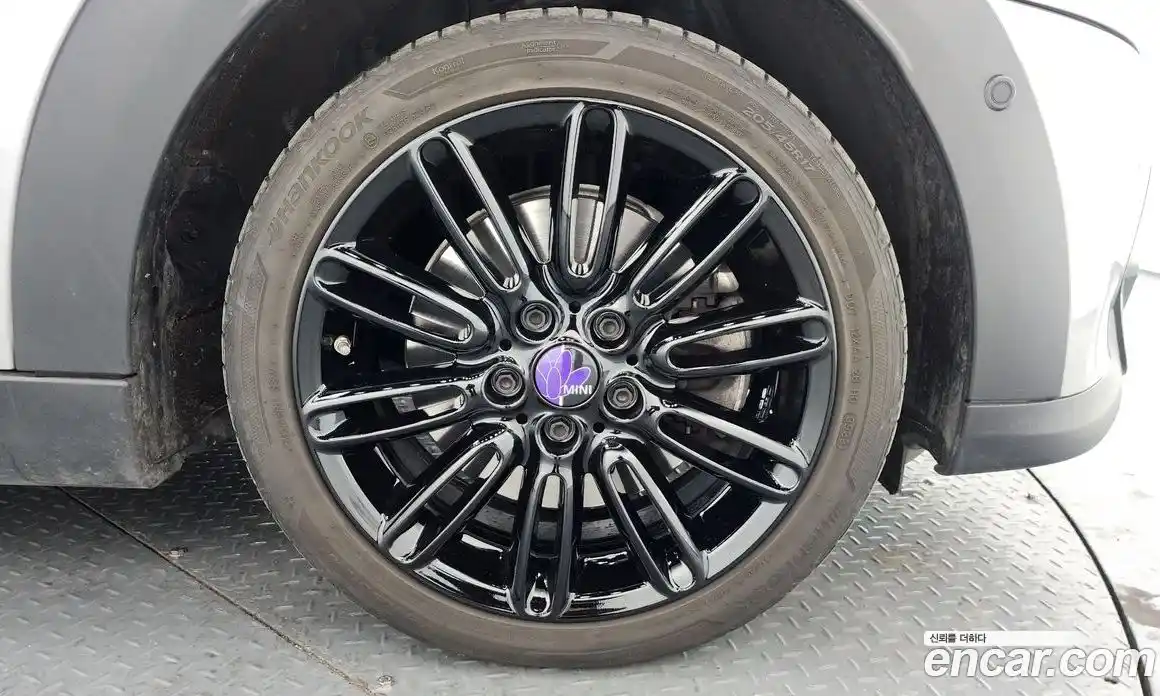 Mini Cooper 2024 2.0 Автомат в Москве № 214185, фото 13