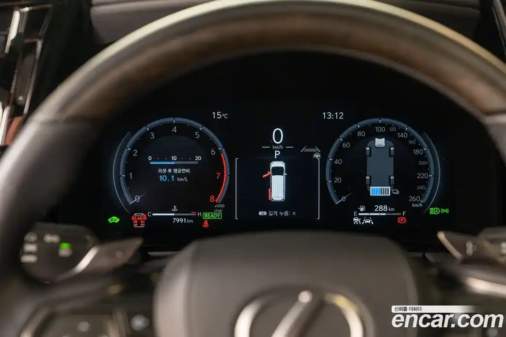 Lexus LM 2025 2.4 Автомат в Москве № 214796, фото 12