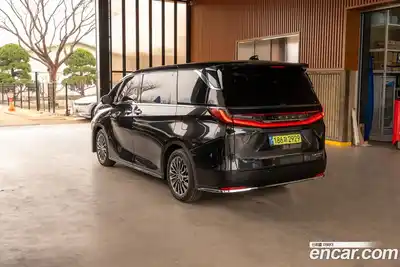 Lexus LM 2025 2.4 Автомат в Москве № 214796, миниатюра 7