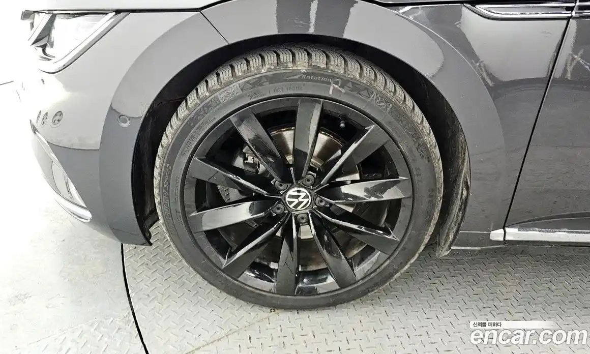 Volkswagen Arteon 2022 2.0 Автомат в Москве № 214952, фото 18