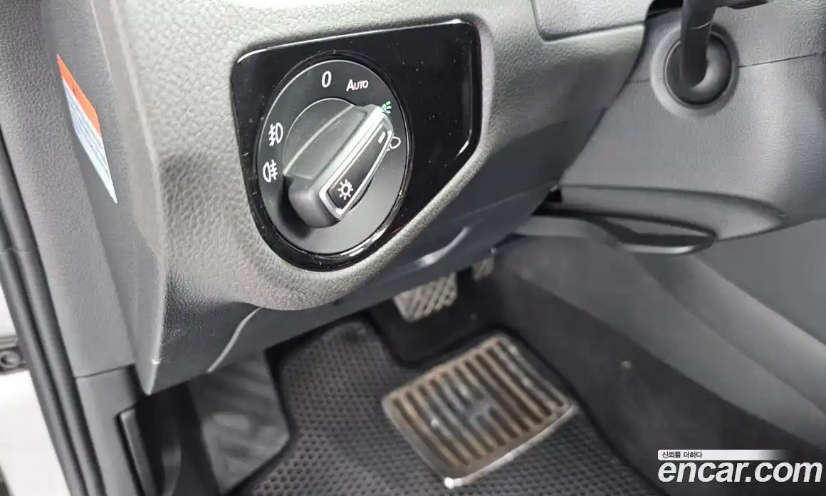 Volkswagen Golf 2016 2.0 Автомат в Москве № 215199, фото 17