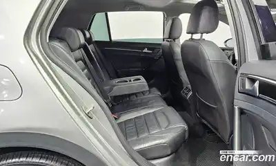 Volkswagen Golf 2016 2.0 Автомат в Москве № 215199, миниатюра 5