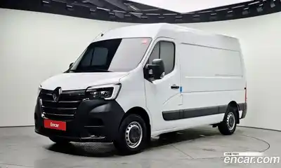 Renault Master, 2024
