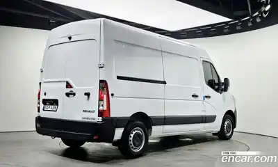 Renault Master 2024 2.3 Механическая в Москве № 220860, миниатюра 2