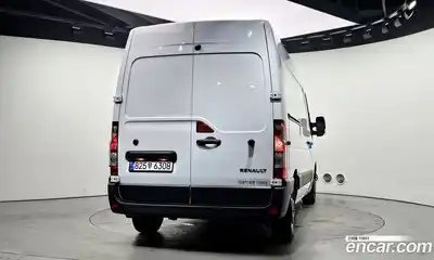 Renault Master 2024 2.3 Механическая в Москве № 220860, миниатюра 4