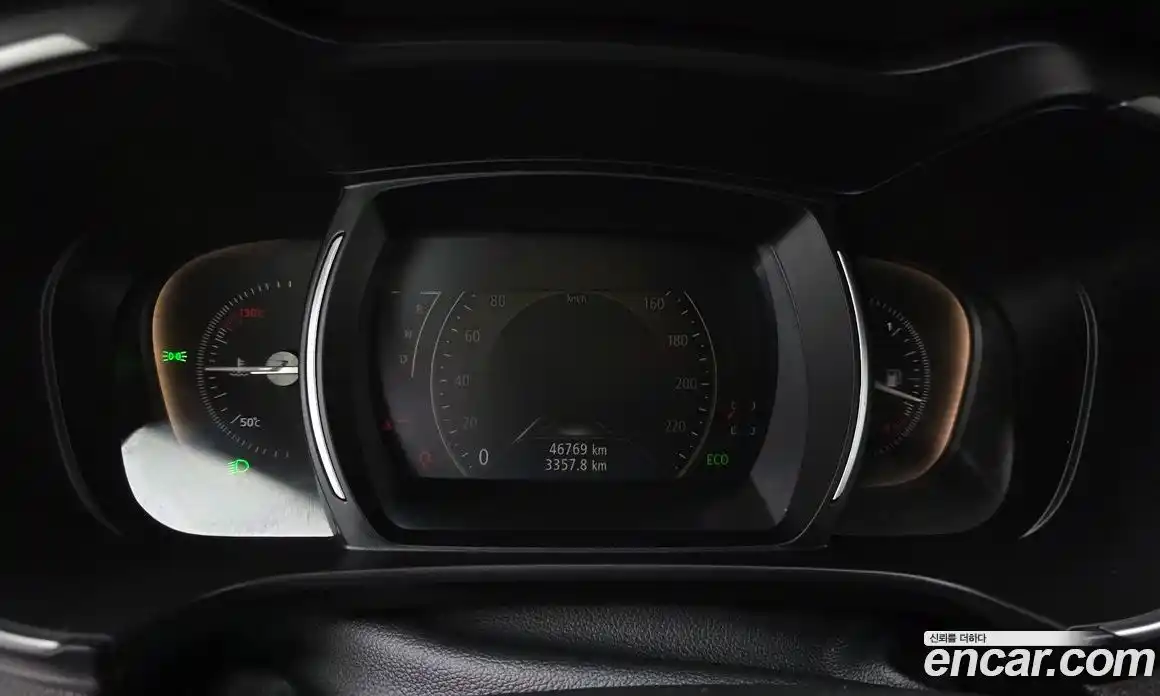 Renault QM6 2023 2.0 Автомат в Москве № 222715, фото 11