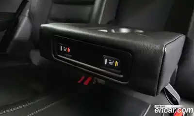 Renault QM6 2023 2.0 Автомат в Москве № 222715, миниатюра 3