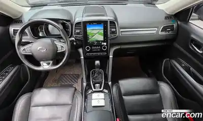 Renault QM6 2023 2.0 Автомат в Москве № 222715, миниатюра 5