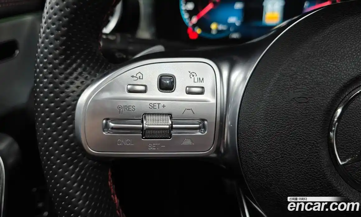 Mercedes-Benz CLA-Class 2023 2.0 Автомат в Москве № 223341, фото 12