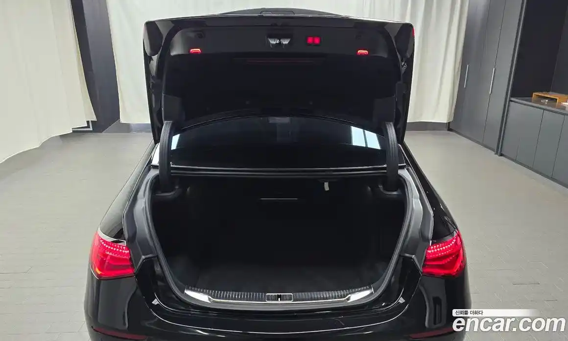 Mercedes-Benz S-Class 2024 4.0 Автомат в Москве № 224412, фото 6