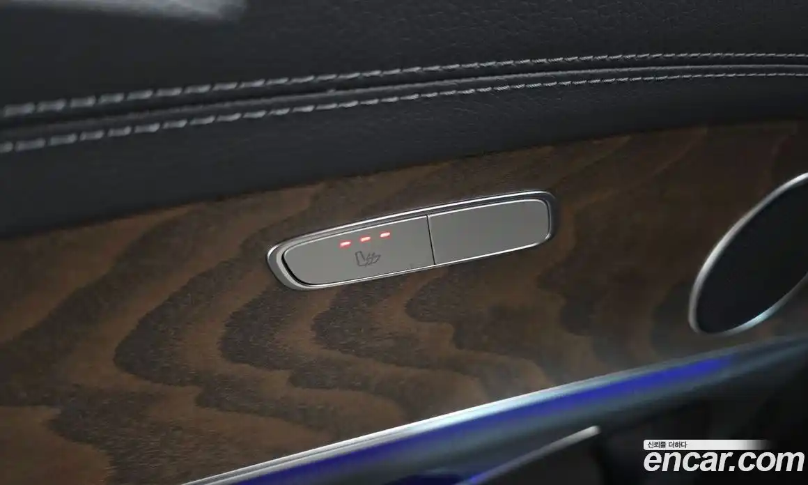 Mercedes-Benz E-Class 2022 2.0 Автомат в Москве № 224657, фото 16