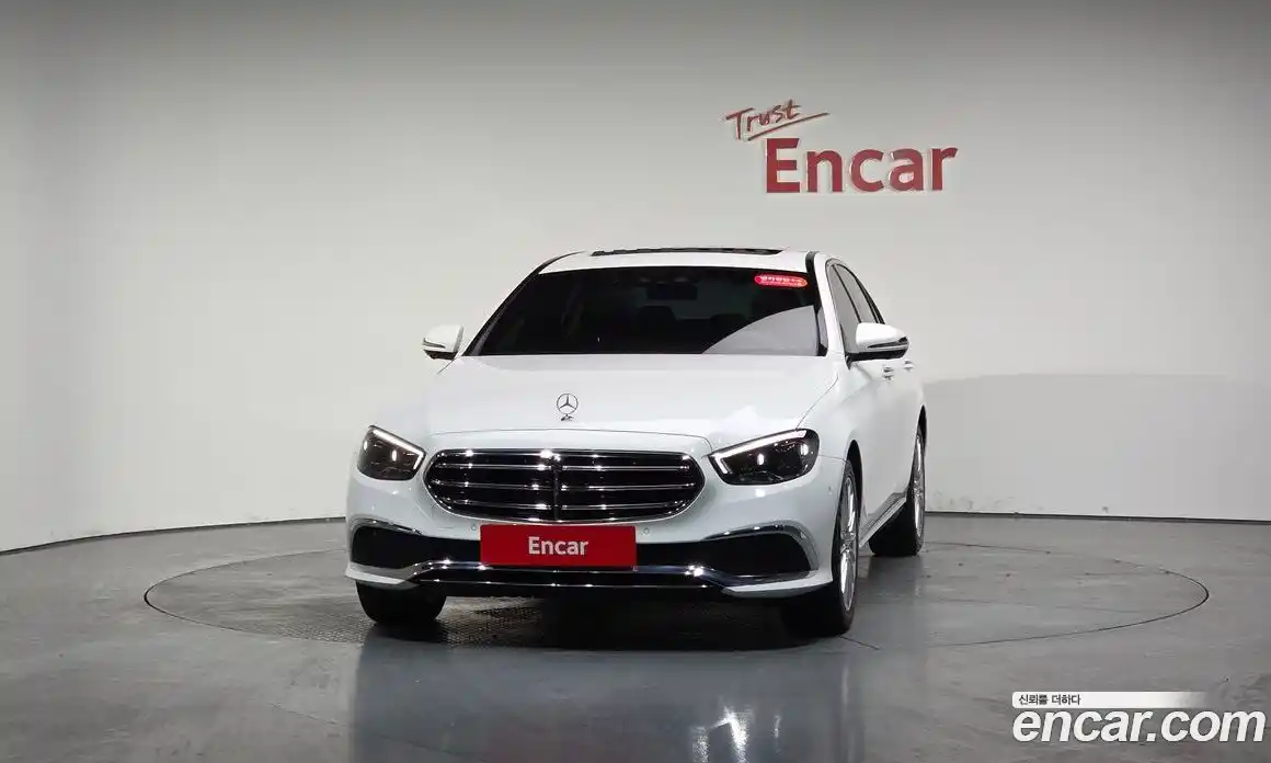 Mercedes-Benz E-Class 2022 2.0 Автомат в Москве № 224657, фото 17