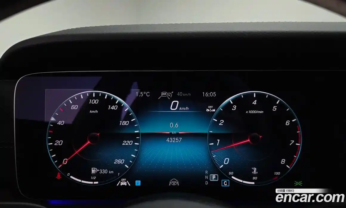 Mercedes-Benz E-Class 2022 2.0 Автомат в Москве № 224657, фото 5