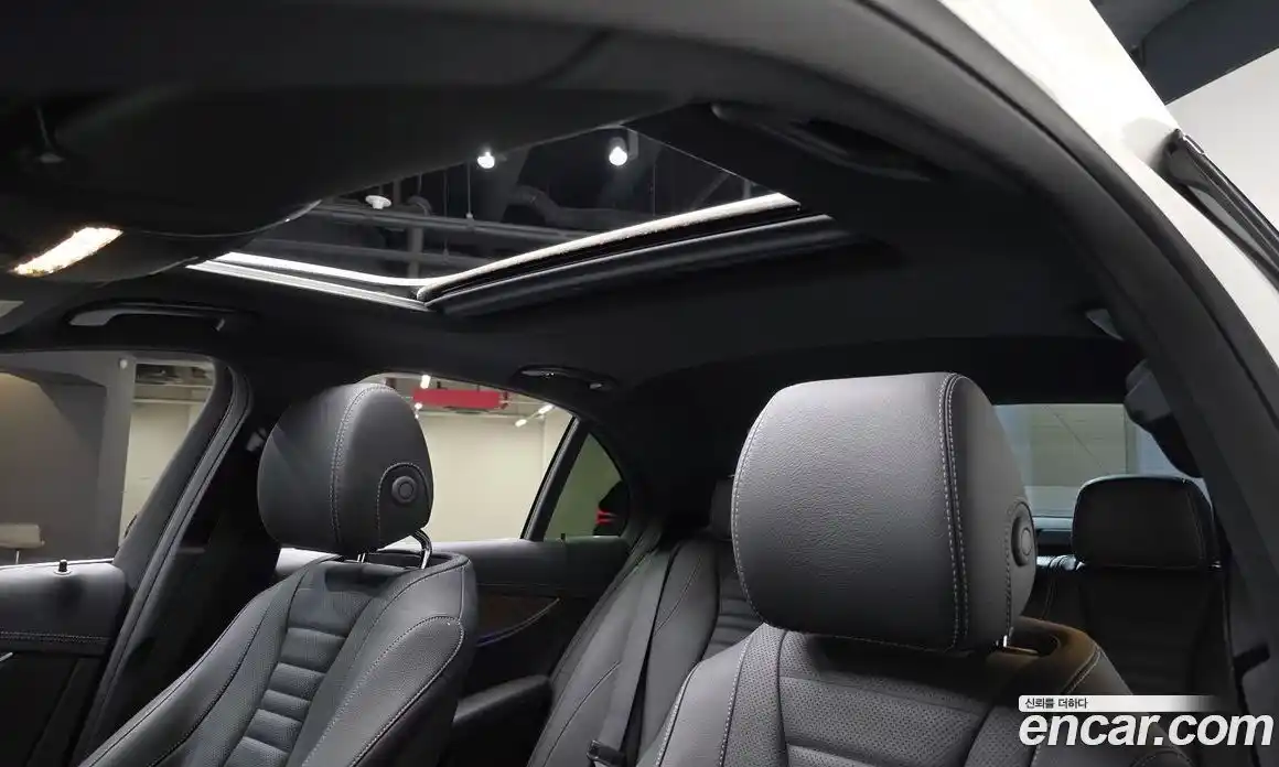 Mercedes-Benz E-Class 2022 2.0 Автомат в Москве № 224657, фото 7