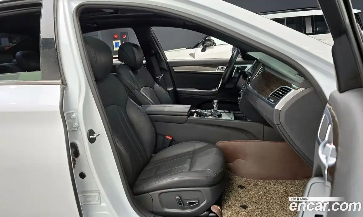 Genesis G80 2019 3.3 Автомат в Москве № 22596, фото 10