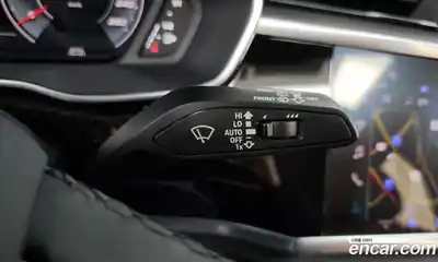 Audi Q3 2025 2.0 Автомат в Москве № 229004, миниатюра 9