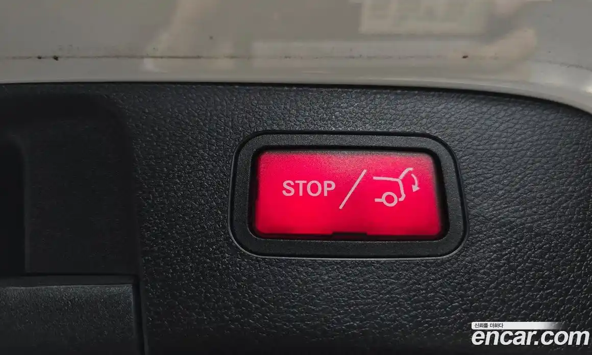 Mercedes-Benz GLA-Class 2018 2.0 Автомат в Москве № 229645, фото 14