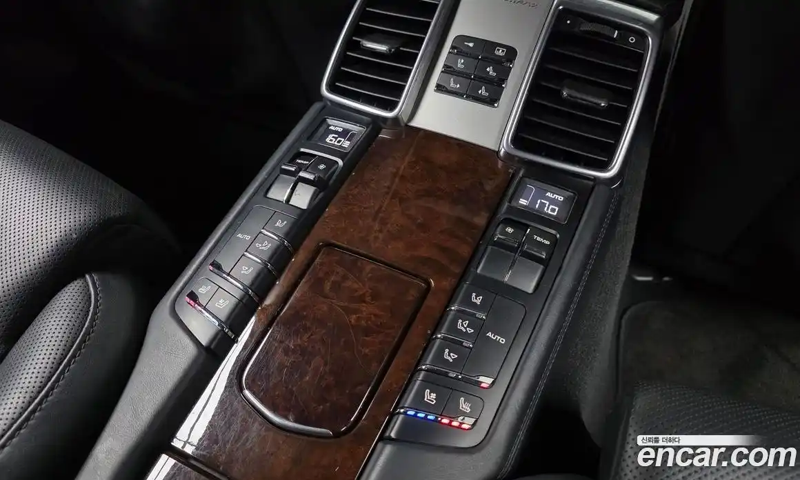 Porsche Panamera 2010 4.8 Автомат в Москве № 231005, фото 18