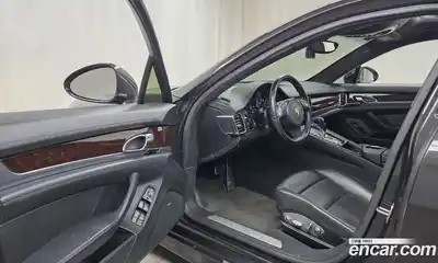 Porsche Panamera 2010 4.8 Автомат в Москве № 231005, миниатюра 2