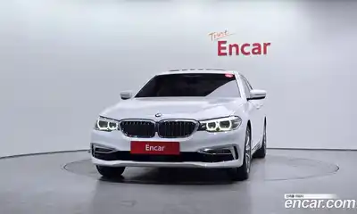 BMW 5-Series, 2019
