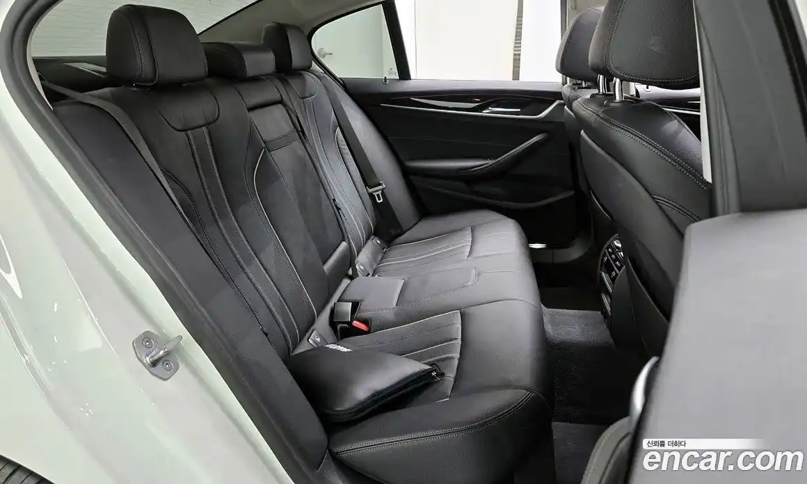 BMW 5-Series 2019 2.0 Автомат в Москве № 236413, фото 19