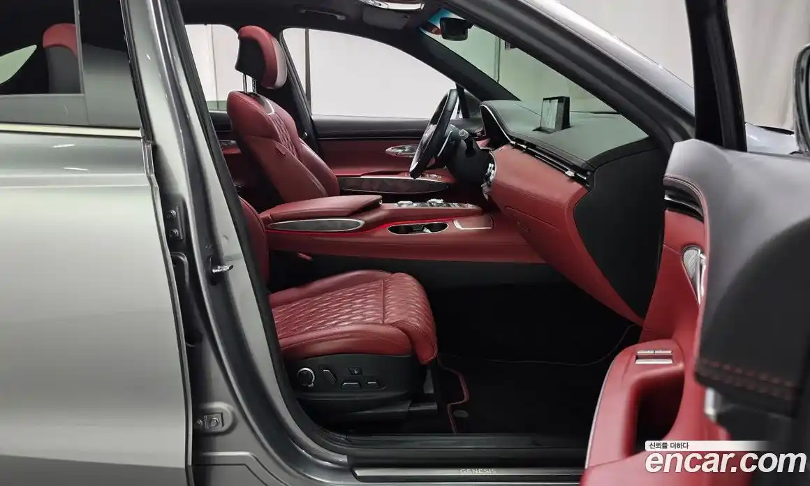 Genesis GV70 2023 3.5 Автомат в Москве № 25475, фото 17