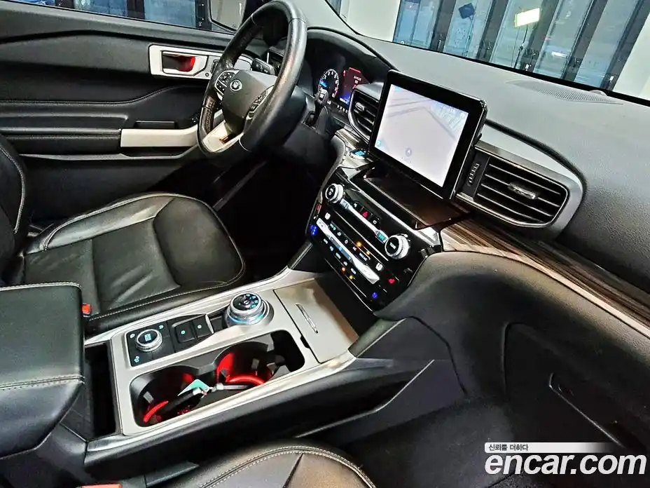 Ford Explorer 2021 2.3 Автомат в Москве № 255559, фото 9