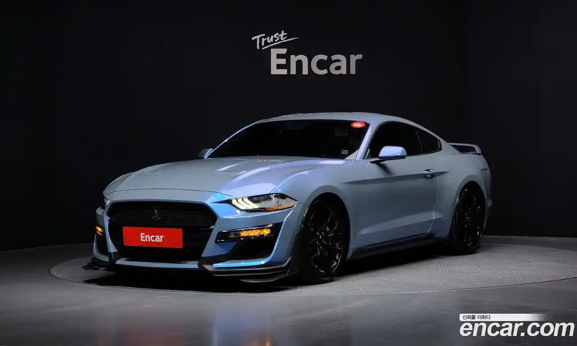 Ford Mustang 2019 2.3 Автомат в Москве № 255625, фото 1