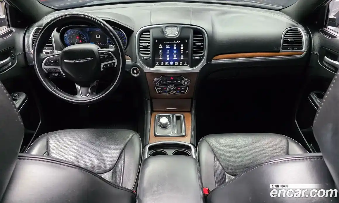 Chrysler 300C 2016 3.6 Автомат в Москве № 256778, фото 7