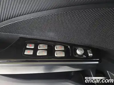 SsangYong TIBOLI 2017 1.6 Автомат в Москве № 261308, миниатюра 11