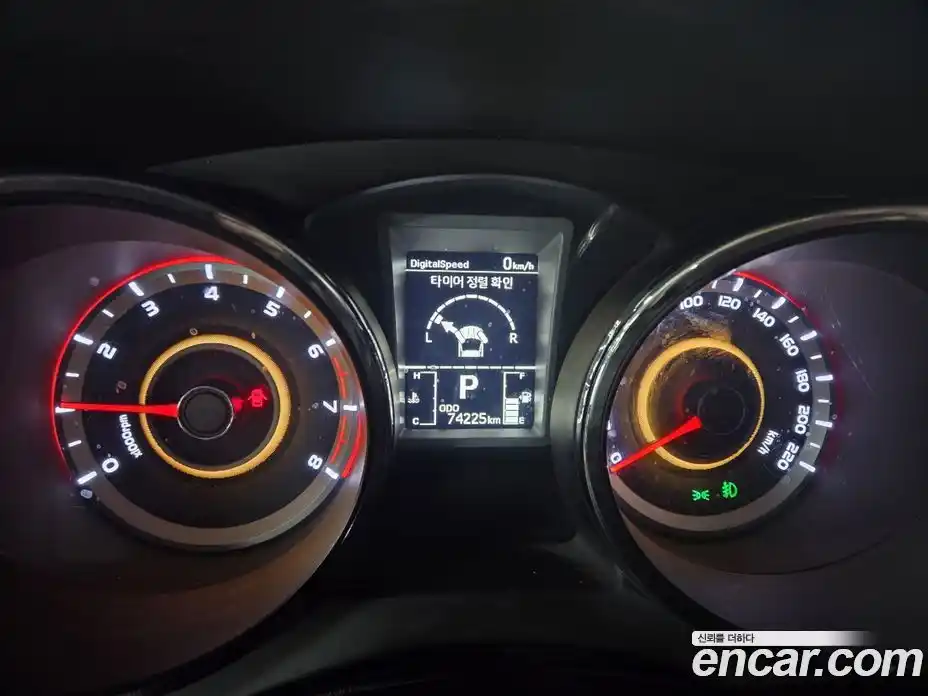 SsangYong TIBOLI 2017 1.6 Автомат в Москве № 261308, фото 8